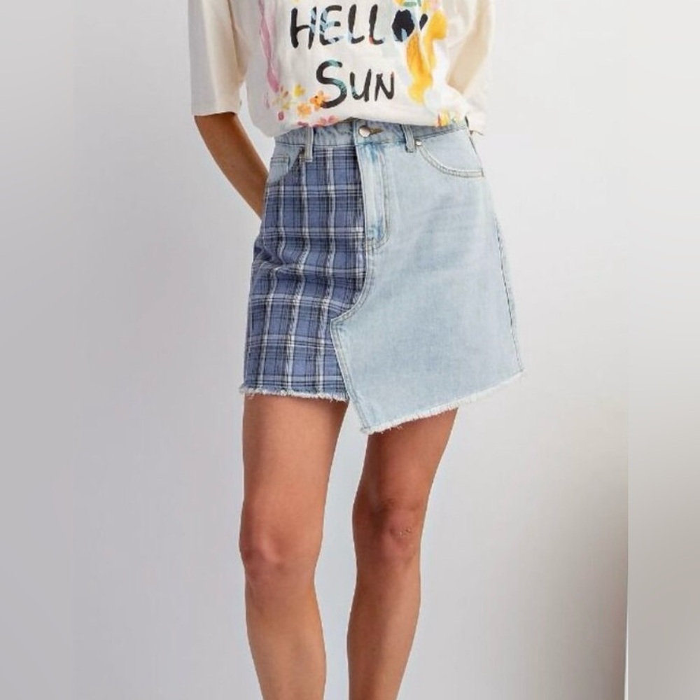 NWT Easel light blue denim mini skirt
